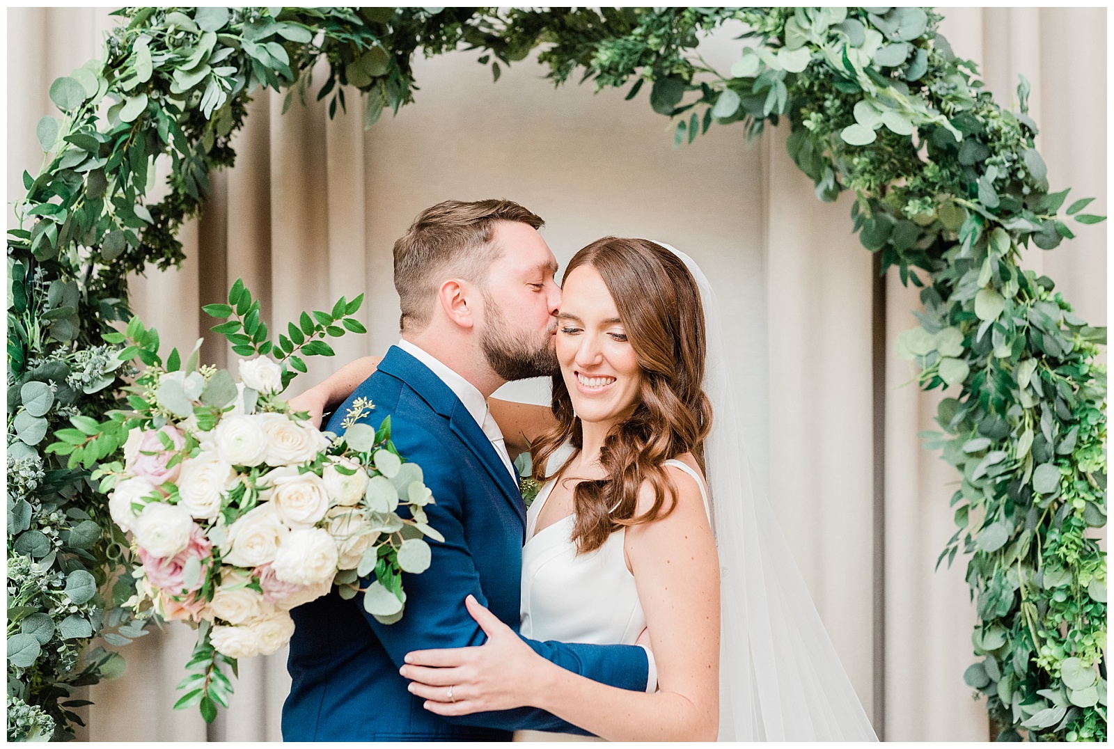 Grand Cascades Lodge Wedding | Krista & Mathew - jenniferlarsenphoto.com