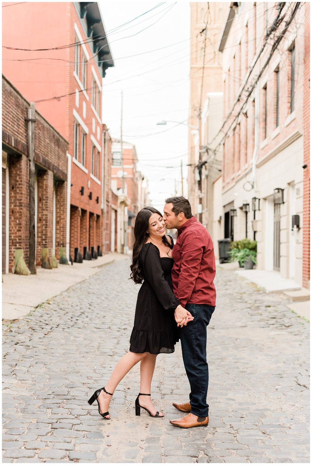 Hoboken Fall Engagement Session | Alyssa & Matt - jenniferlarsenphoto.com